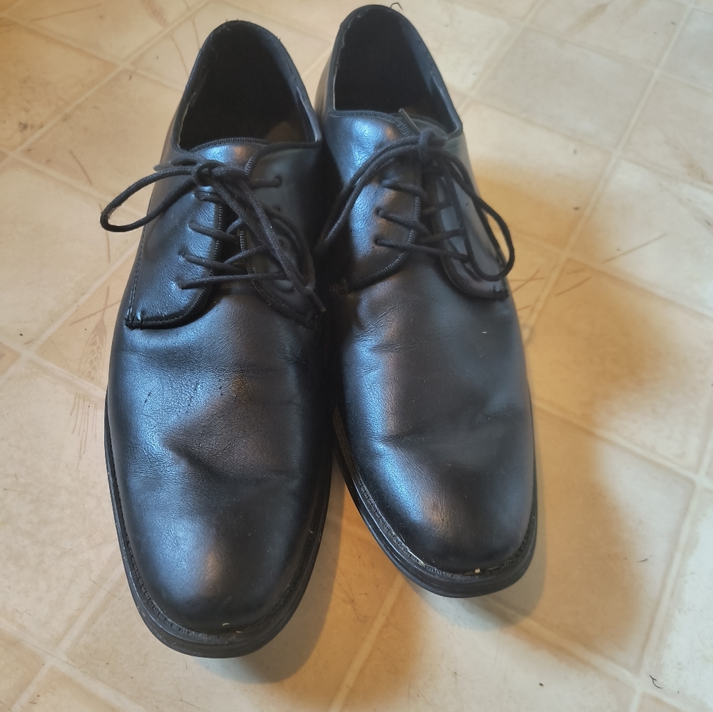 Joe Fresh dress shoe